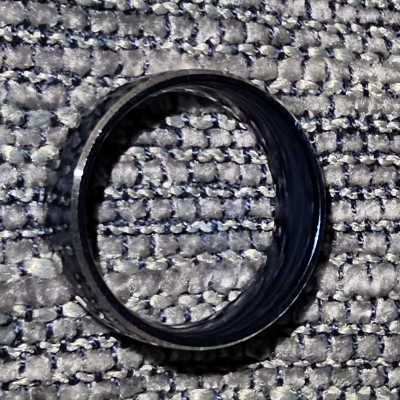 Men's 8mm Blue Ring Size: 9 - Picture 3 of 6